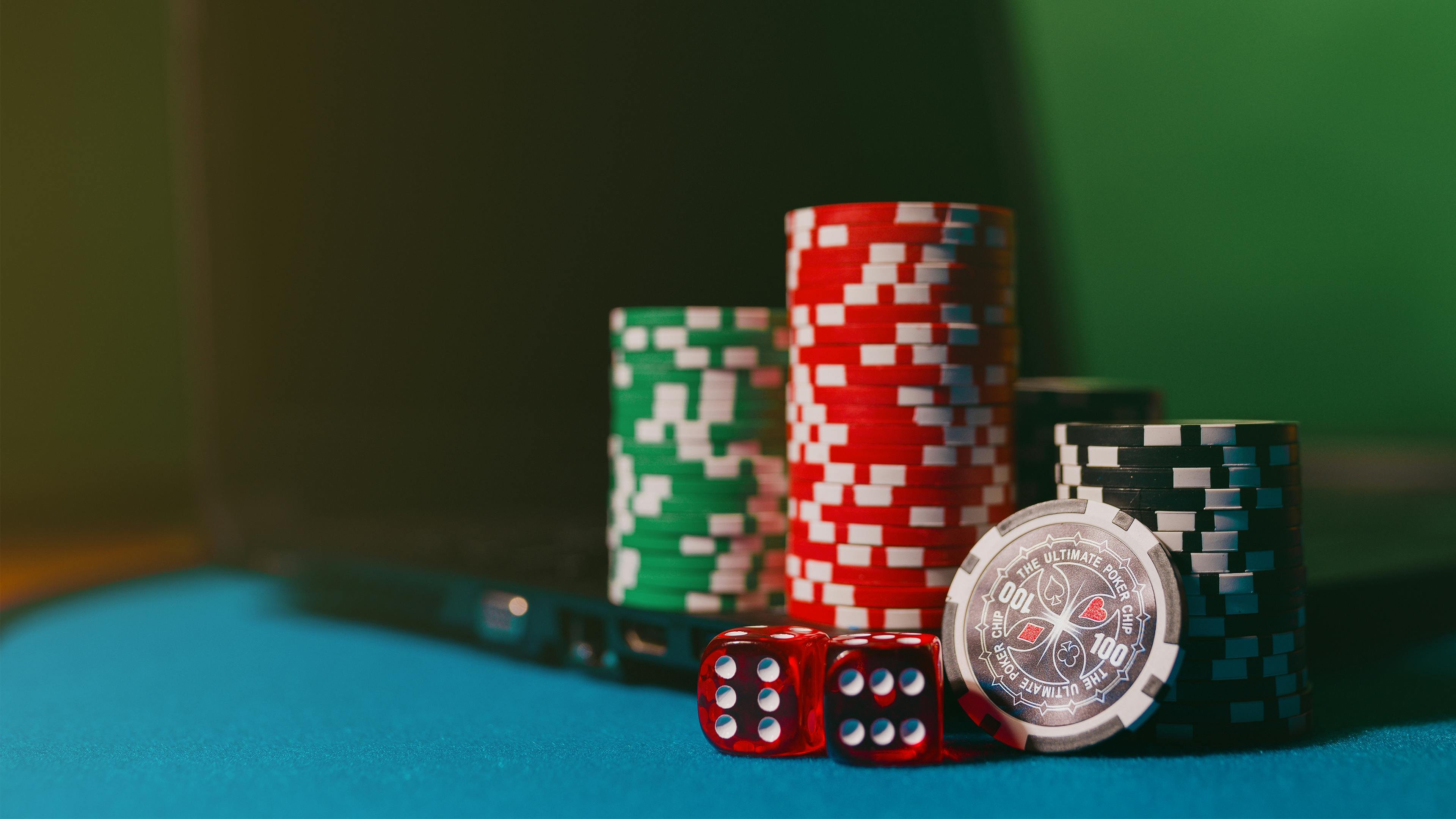 Bet confirmation and payout settlement screen